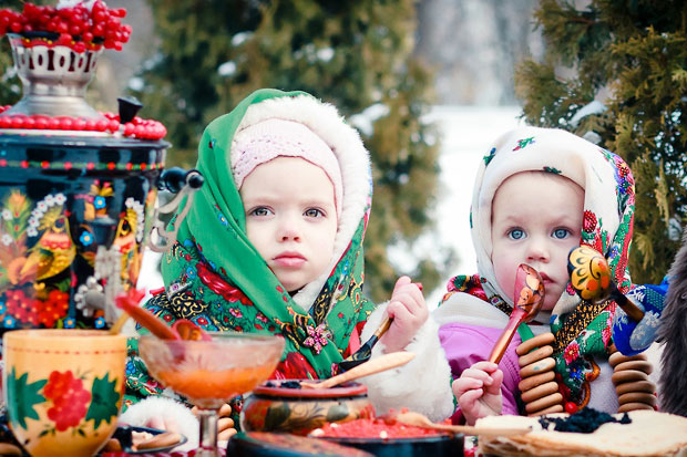 Палачинкама и ватром терају зиму